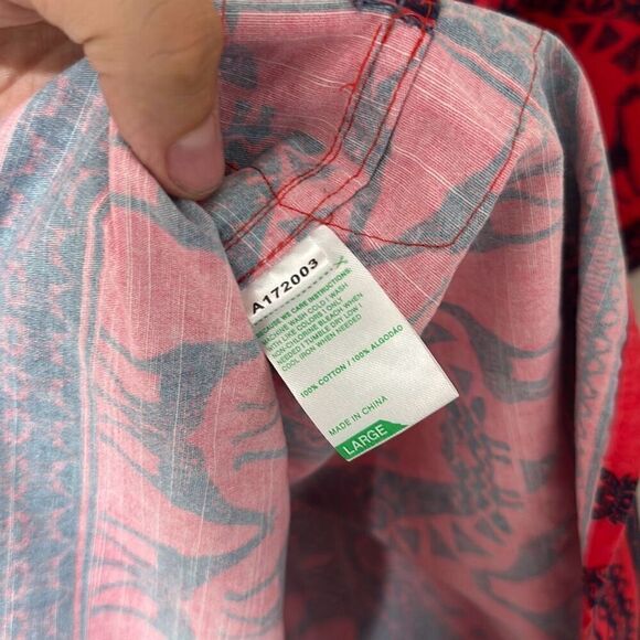 LRG Mens Red Tribal Giraffe Print Short Sleeve Button Up Shirt Size Large - Picture 6 of 6